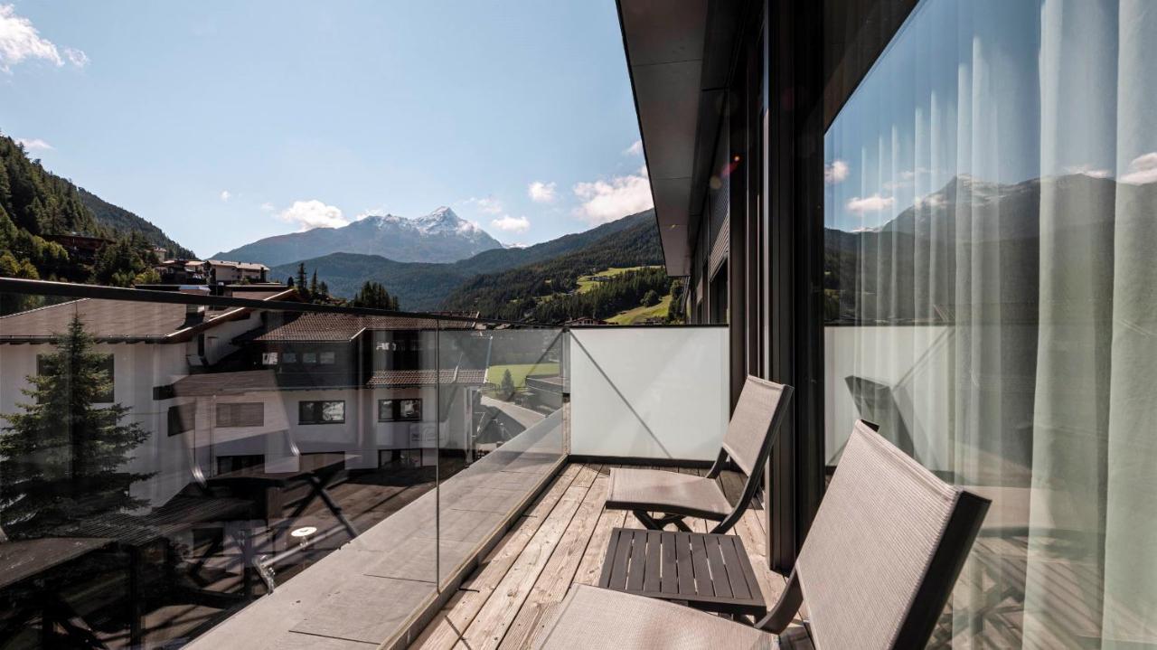 Die Berge Lifestyle-Hotel Soelden Kültér fotó